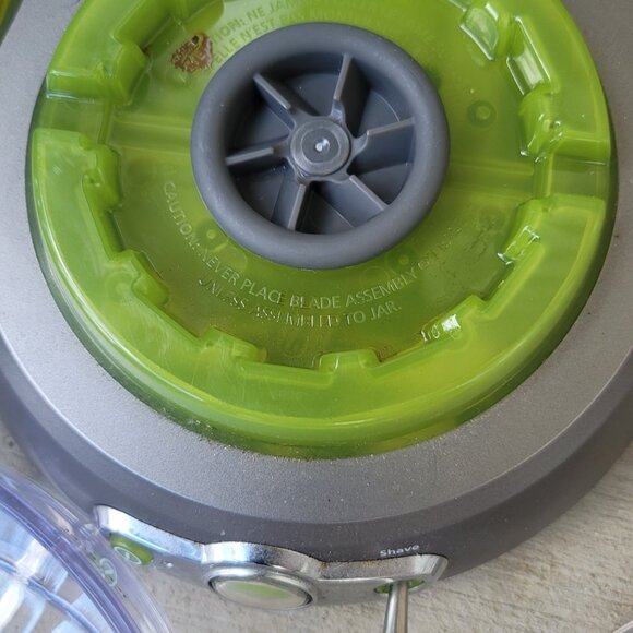 Margaritaville Bahamas Frozen Concoction Margarita Maker Drink Blender DM0700 - Picture 12 of 16